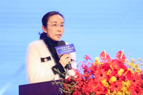 02 完美（中国）有限公司常务副总裁赵建红讲话